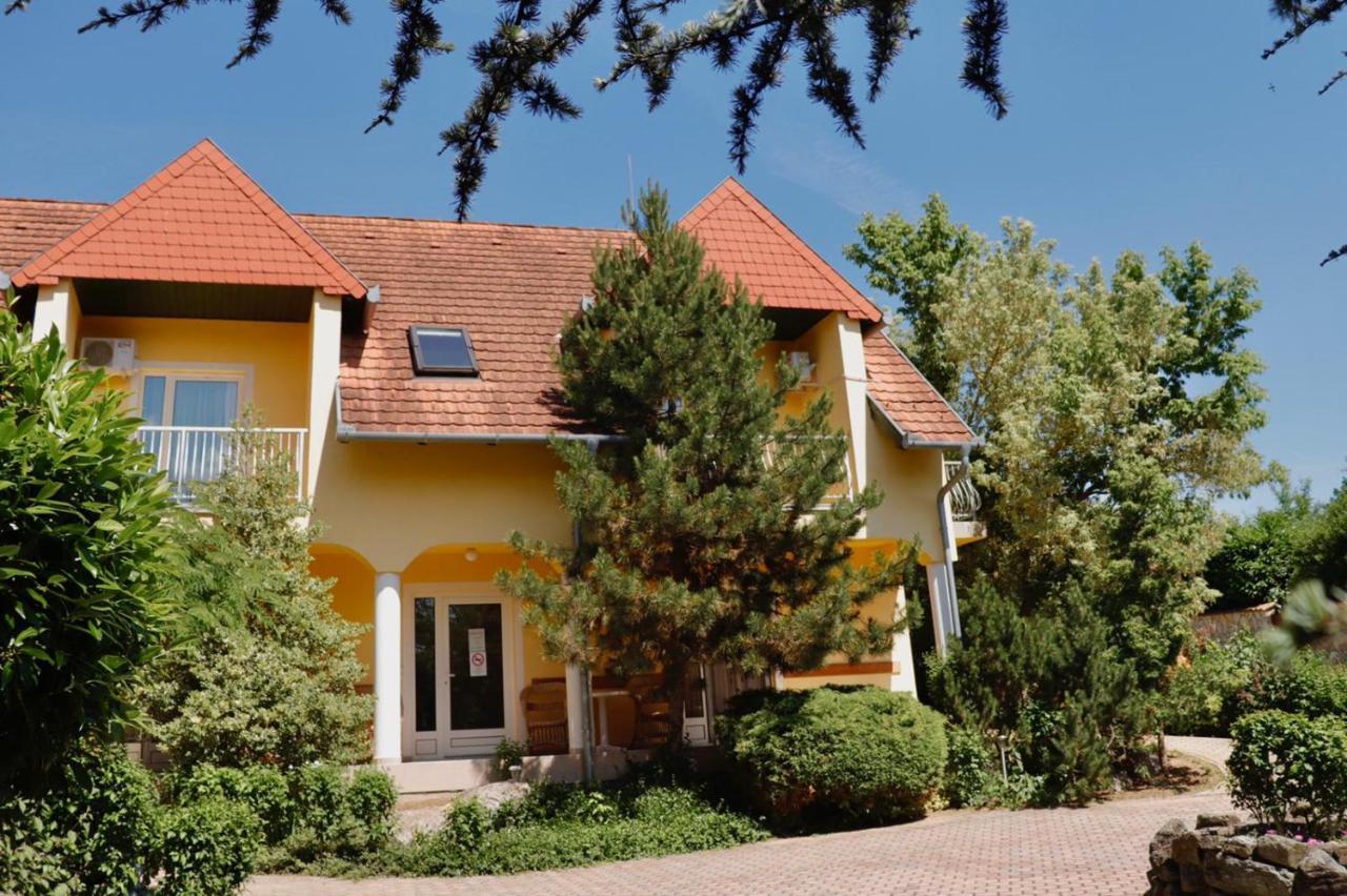 Wagner Panzio Hotel Cserszegtomaj Eksteriør billede